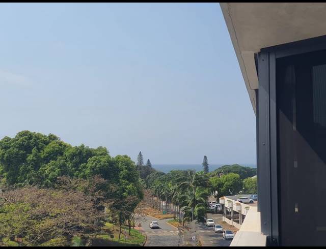 2 BEDROOM APARTMENT FOR SALE IN LA LUCIA RIDGE